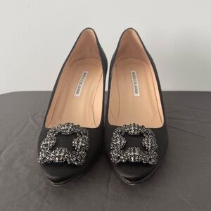 Black Satin Manolo Blahnik Hangisi Pumps Size 39.5 (fits US 8)